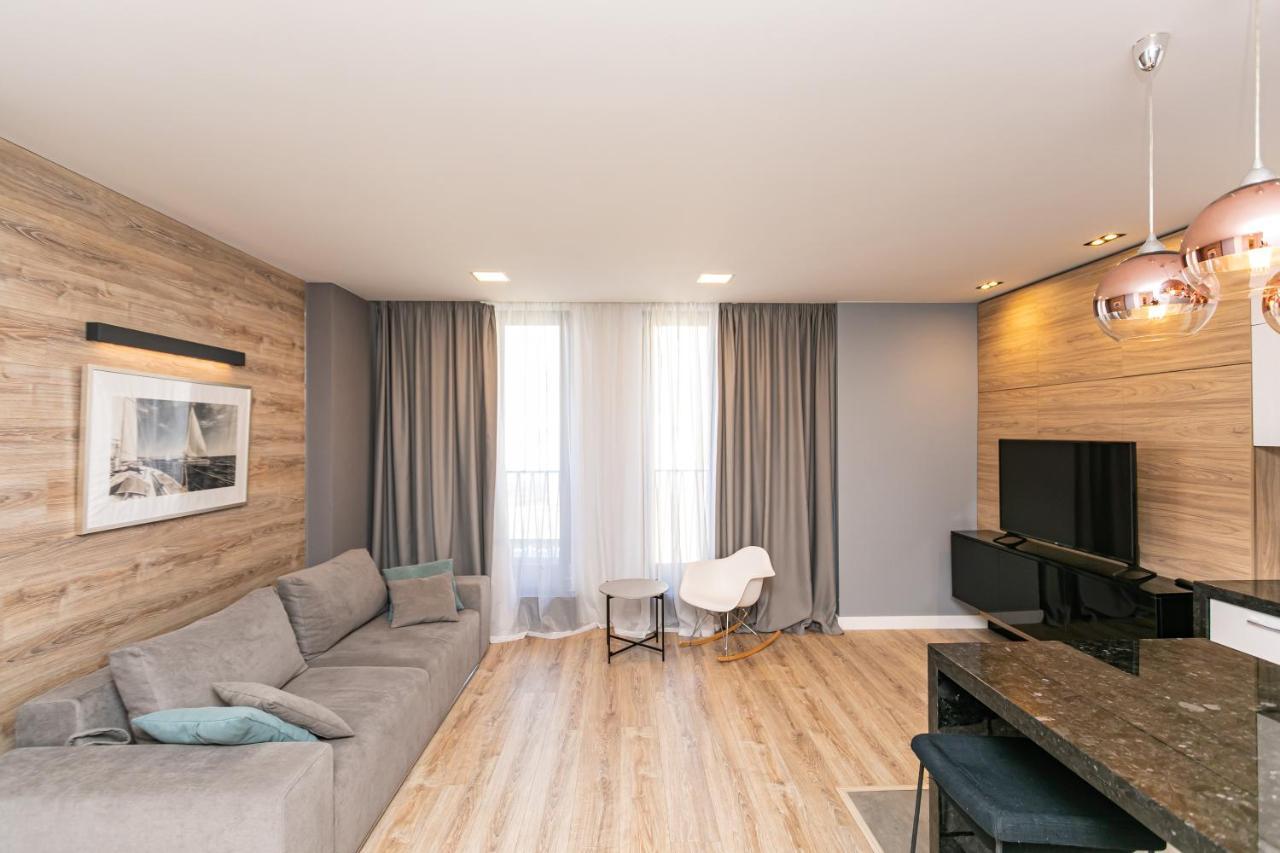 Petrovdom 190-199-216 In Spacious Apartments At Rc New York Concept House Kiev Eksteriør billede