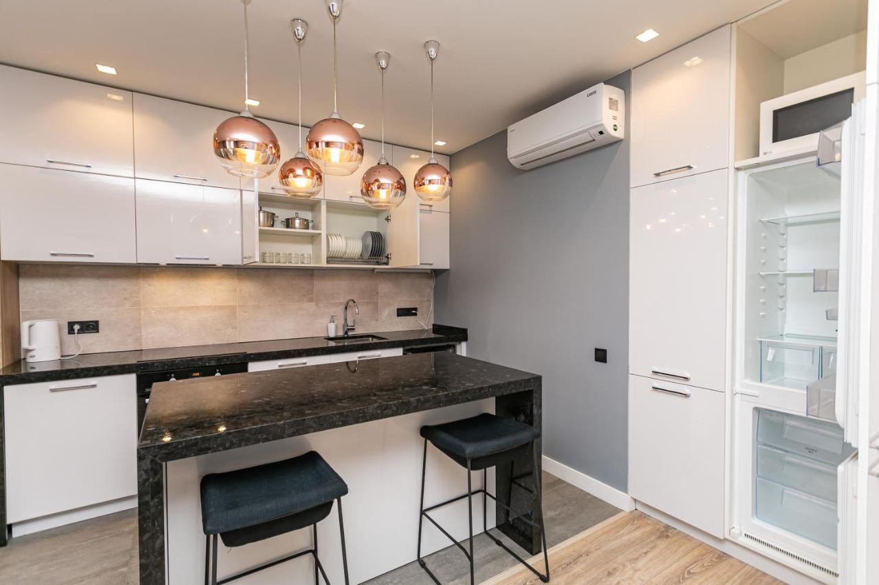 Petrovdom 190-199-216 In Spacious Apartments At Rc New York Concept House Kiev Eksteriør billede